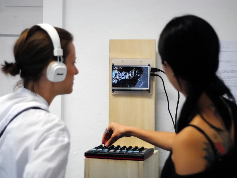 Swarm Synth III